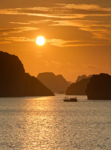 Ha Long Bay Sunrise