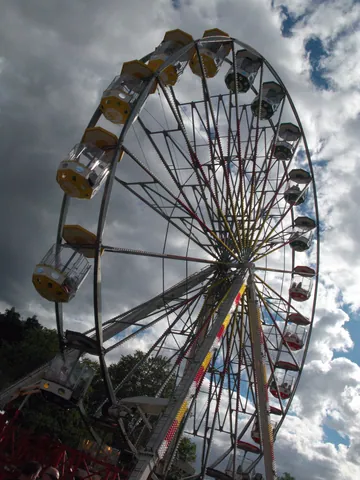Cloudy Wheel, Lovebox Weekender