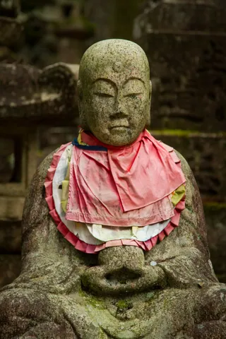 Kami statue, Oku-no-in Cemetery, Koya-san