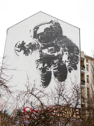 Astronaut Mural by Victor Ash, Kreuzberg