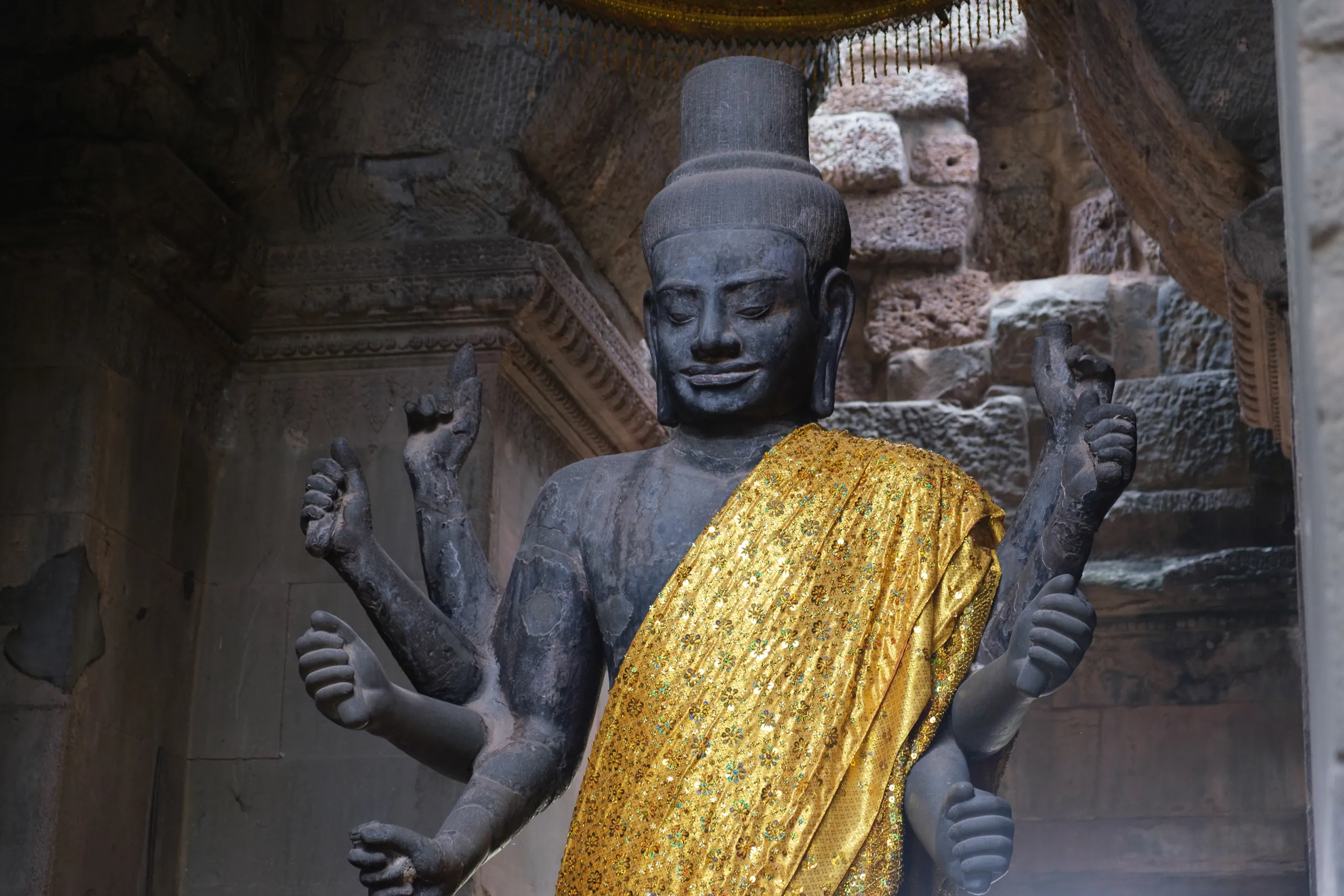 Vishnu Statue, Angkor Wat entrance