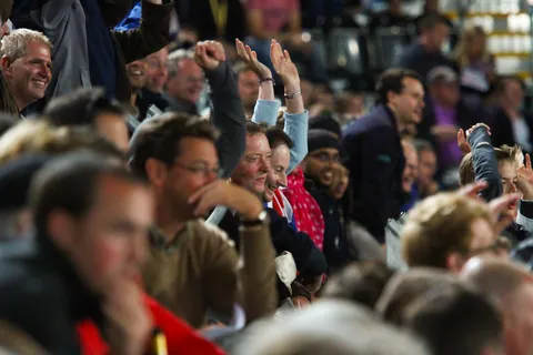 Mexican Wave, Olympic Hockey