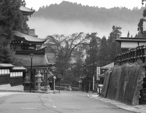Misty morning streets of Koya-san