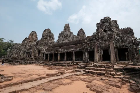 Bayon Temple Inner Courtyard