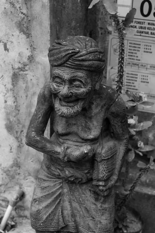 Streetside Statue, Ubud