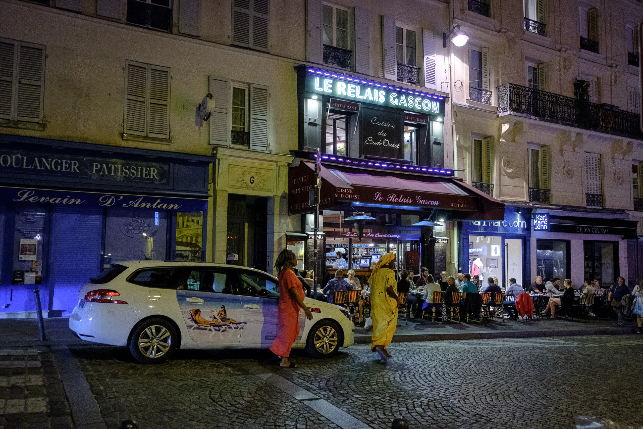 Night in the 9th Arrondissement
