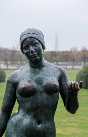 Statue in the Tuileries