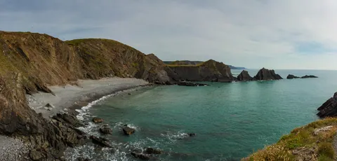 Coastline Pano, Hartland Quay Hotel