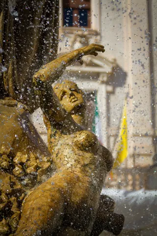 Fountain in Piazza Archimede, Ortigia, Syracuse