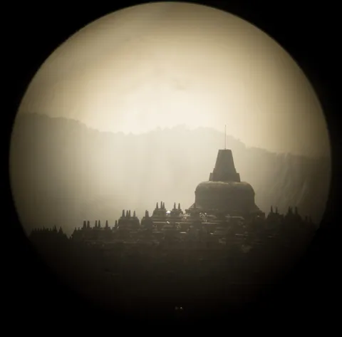 Borobudur through a Telescope, Plataran Hotel, Borobudur