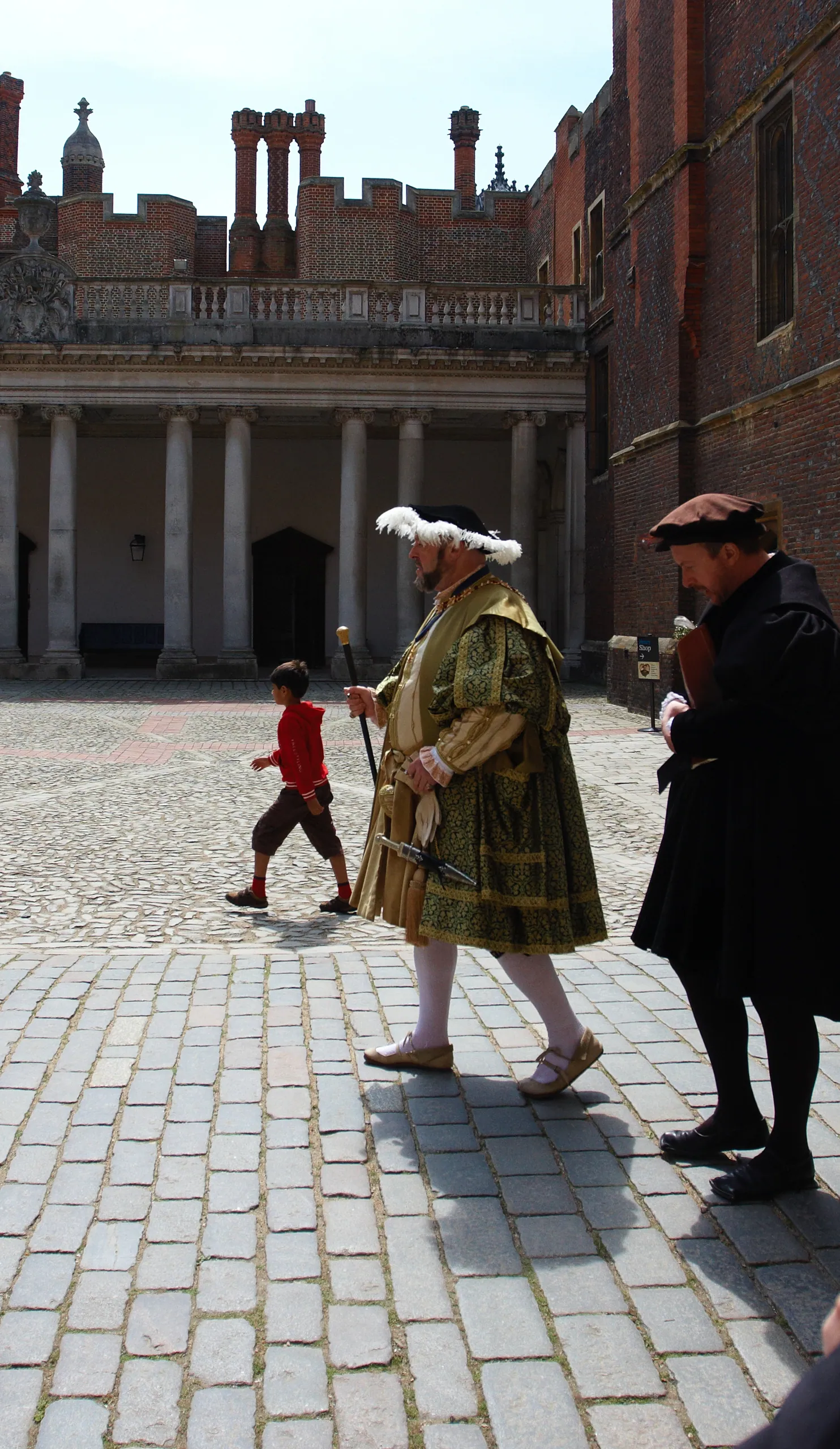 Henry VIII and Royal Advisor