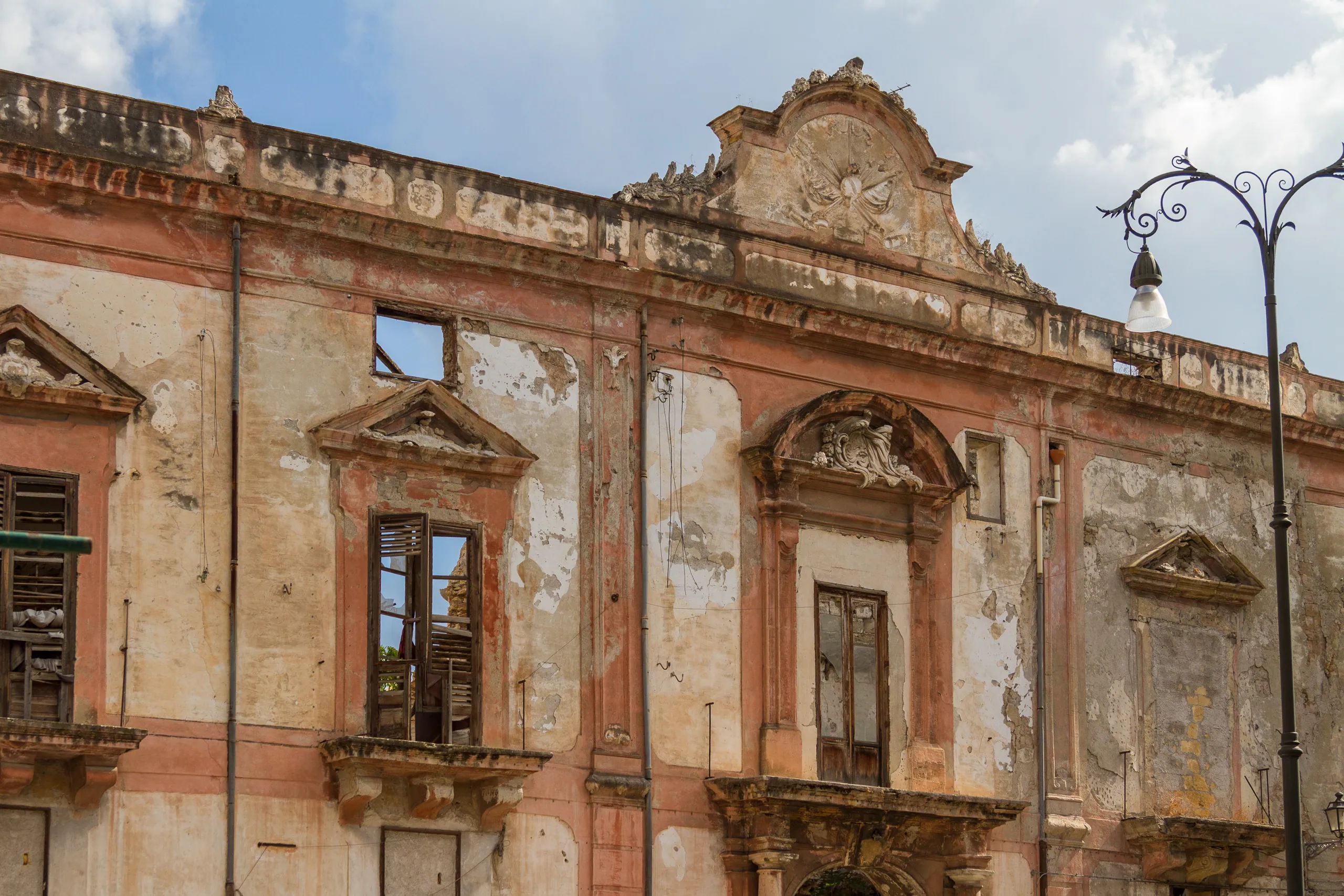 Decrepit House, Palermo